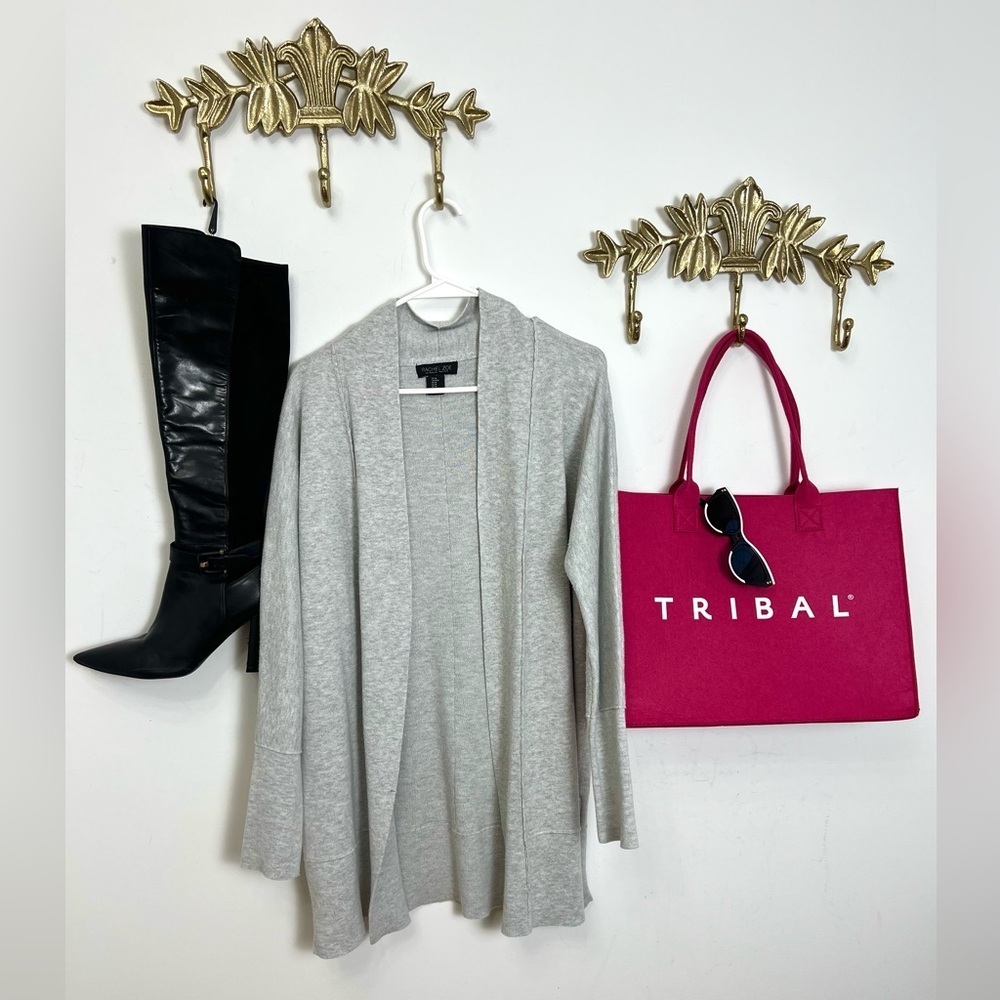 RACHEL ZOE grey cardigan sweater M ptp 21”